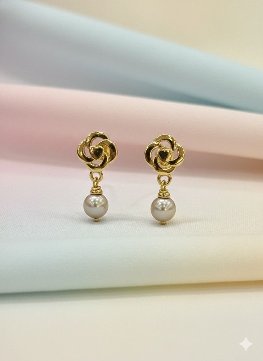 Gold-Plated 92.5 silver beautiful heart Pearl Drop Earrings 